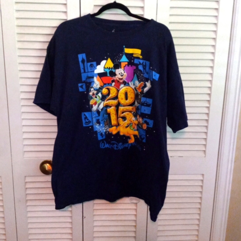 Disney 2015 T-shirt Size 2X